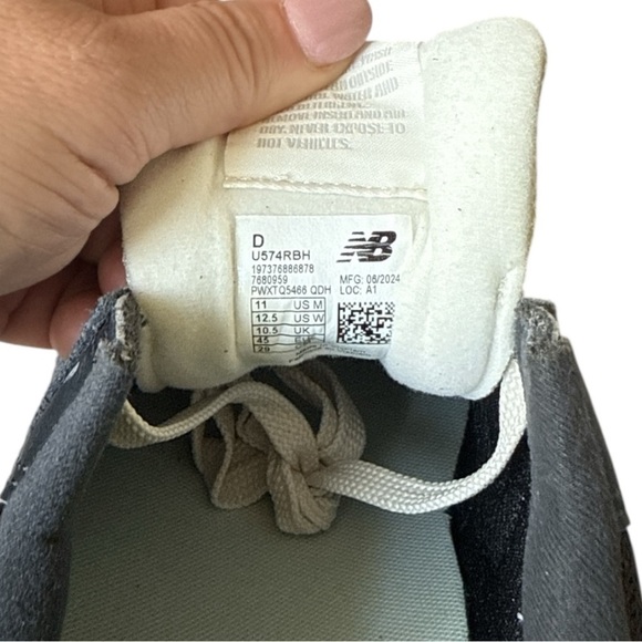 NWOT - New Balance 574 NB Phantom Black Unisex Casual Lifestyle Shoes - Size 11 - Picture 6 of 6